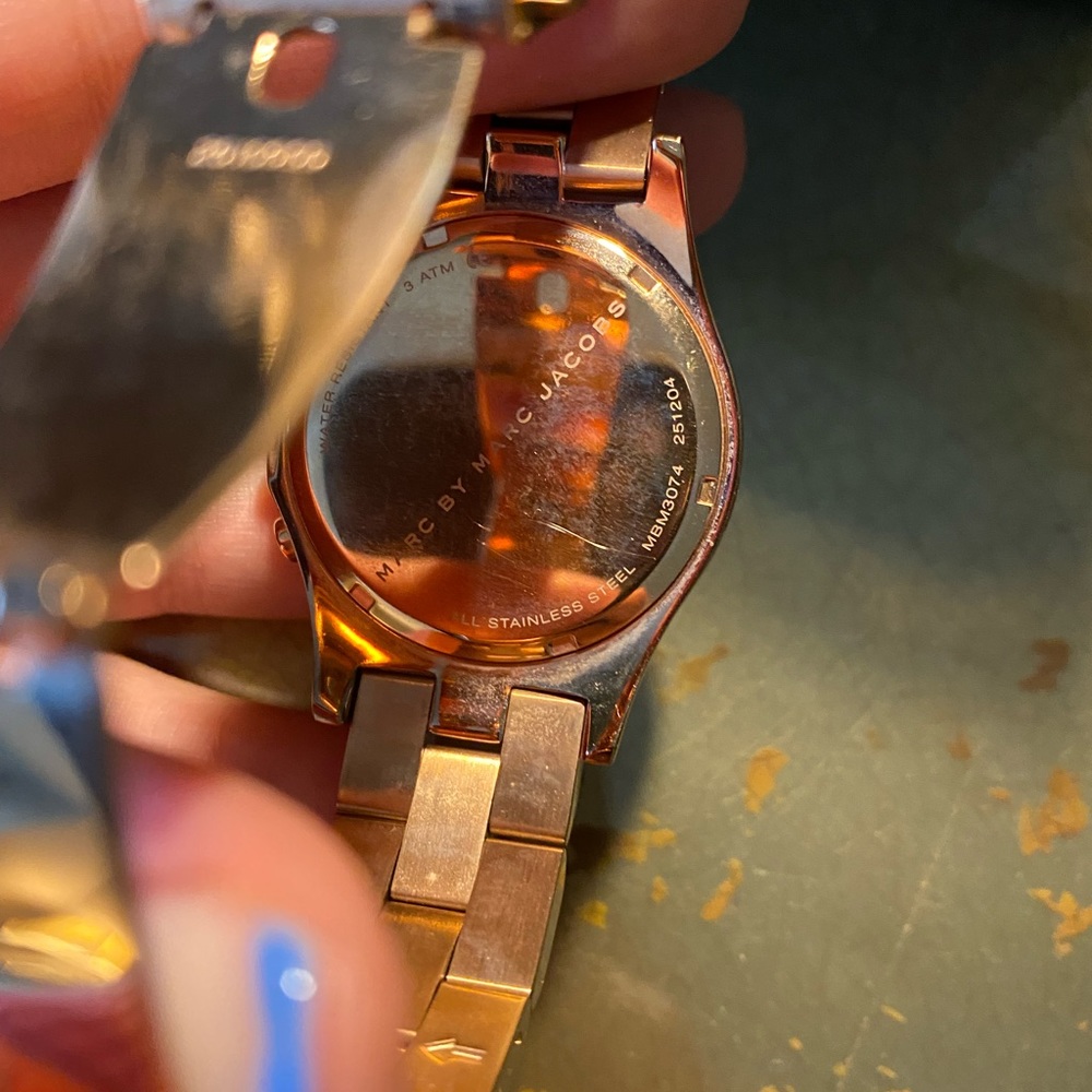 MARC by Marc Jacobs Watch - Picture 4 of 6